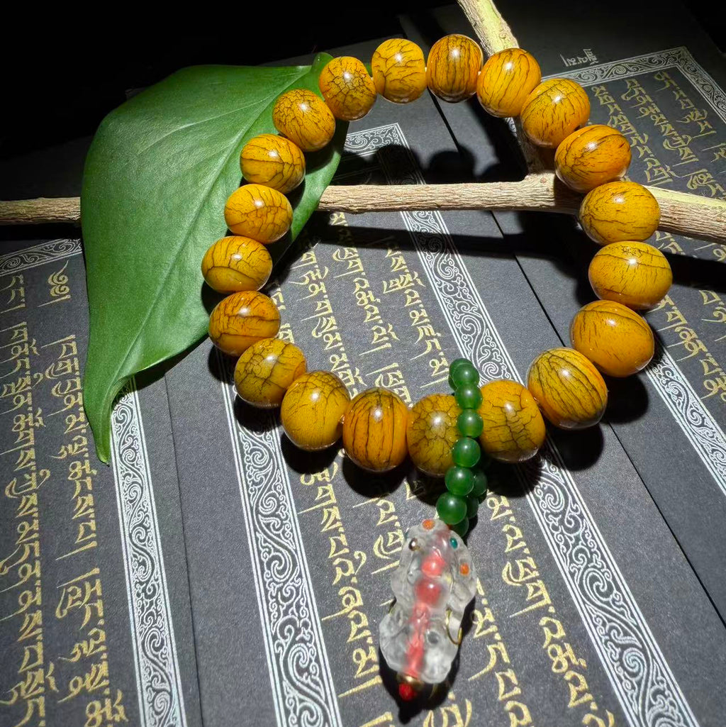 Tibetan Amulets – Hand-painted & Handcrafted. Dzi Bead Necklaces & Bracelets, Thangka, Sacred Symbols, Natural Gemstones. Lucky Charms, Blessed Items, Energy Purification, Vintage Collectibles.