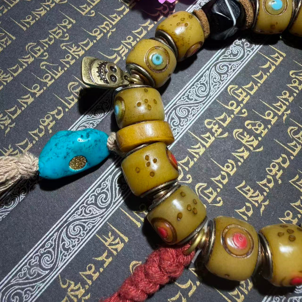 Tibetan Amulets – Hand-painted & Handcrafted. Dzi Bead Necklaces & Bracelets, Thangka, Sacred Symbols, Natural Gemstones. Lucky Charms, Blessed Items, Energy Purification, Vintage Collectibles.