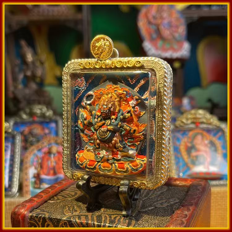 This is a Buddha amulet made of clay by artisans on the roof of the world, fired at high temperatures, and then hand-painted with mineral pigments. Its name is Six-Armed Mahakala.