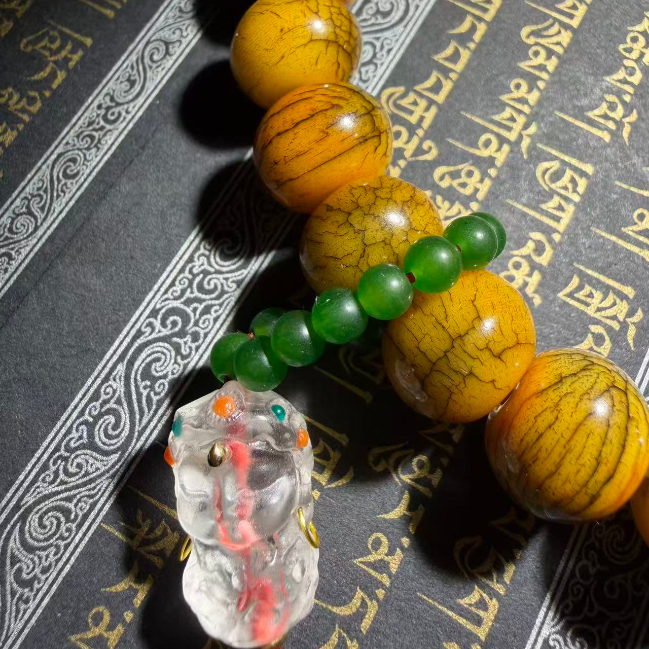 Tibetan Amulets – Hand-painted & Handcrafted. Dzi Bead Necklaces & Bracelets, Thangka, Sacred Symbols, Natural Gemstones. Lucky Charms, Blessed Items, Energy Purification, Vintage Collectibles.