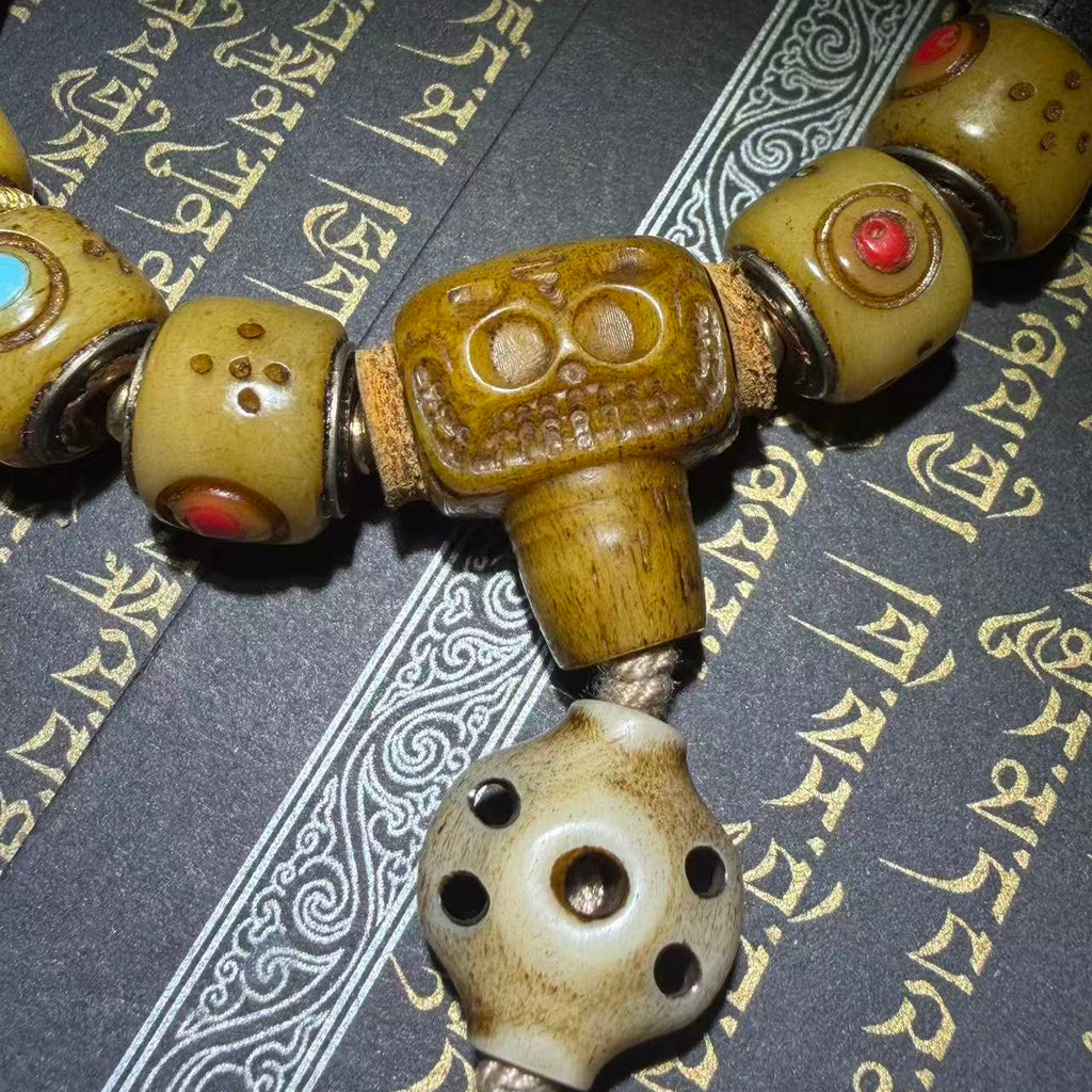 Tibetan Amulets – Hand-painted & Handcrafted. Dzi Bead Necklaces & Bracelets, Thangka, Sacred Symbols, Natural Gemstones. Lucky Charms, Blessed Items, Energy Purification, Vintage Collectibles.