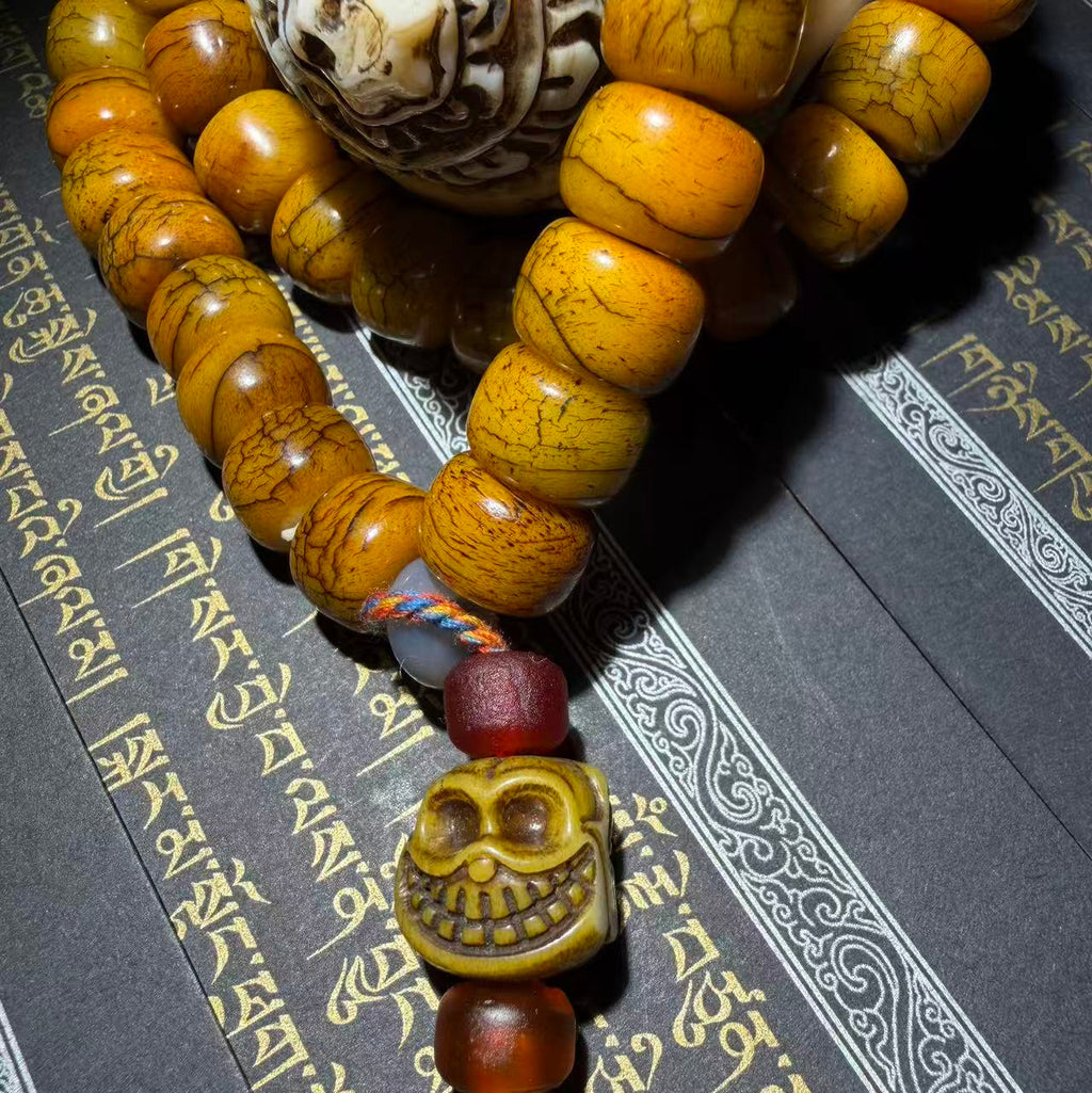 Tibetan Amulets – Hand-painted & Handcrafted. Dzi Bead Necklaces & Bracelets, Thangka, Sacred Symbols, Natural Gemstones. Lucky Charms, Blessed Items, Energy Purification, Vintage Collectibles.