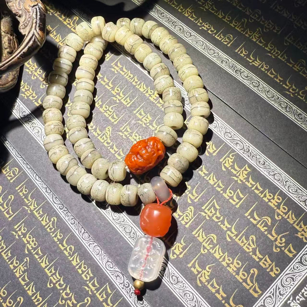 Tibetan Amulets – Hand-painted & Handcrafted. Dzi Bead Necklaces & Bracelets, Thangka, Sacred Symbols, Natural Gemstones. Lucky Charms, Blessed Items, Energy Purification, Vintage Collectibles.