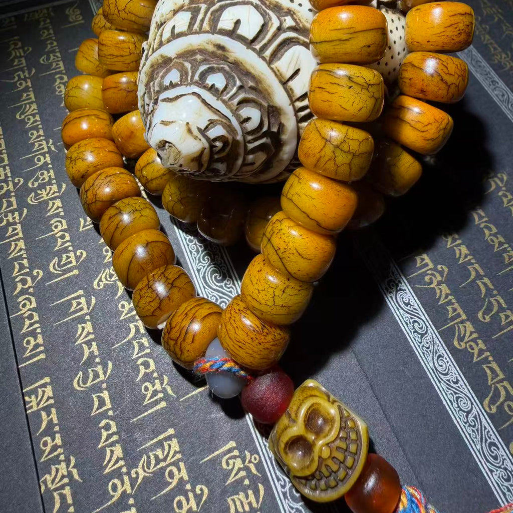 Tibetan Amulets – Hand-painted & Handcrafted. Dzi Bead Necklaces & Bracelets, Thangka, Sacred Symbols, Natural Gemstones. Lucky Charms, Blessed Items, Energy Purification, Vintage Collectibles.