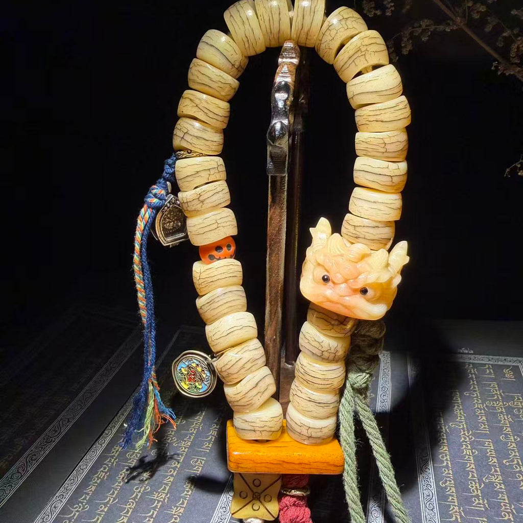 Tibetan Amulets – Hand-painted & Handcrafted. Dzi Bead Necklaces & Bracelets, Thangka, Sacred Symbols, Natural Gemstones. Lucky Charms, Blessed Items, Energy Purification, Vintage Collectibles.