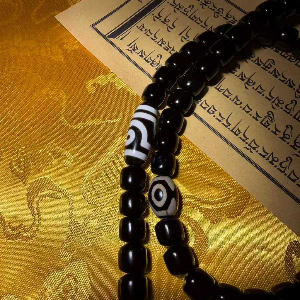 Tibetan Amulets – Hand-painted & Handcrafted. Dzi Bead Necklaces & Bracelets, Thangka, Sacred Symbols, Natural Gemstones. Lucky Charms, Blessed Items, Energy Purification, Vintage Collectibles.