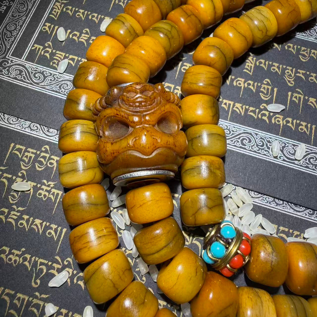 Tibetan Amulets – Hand-painted & Handcrafted. Dzi Bead Necklaces & Bracelets, Thangka, Sacred Symbols, Natural Gemstones. Lucky Charms, Blessed Items, Energy Purification, Vintage Collectibles.