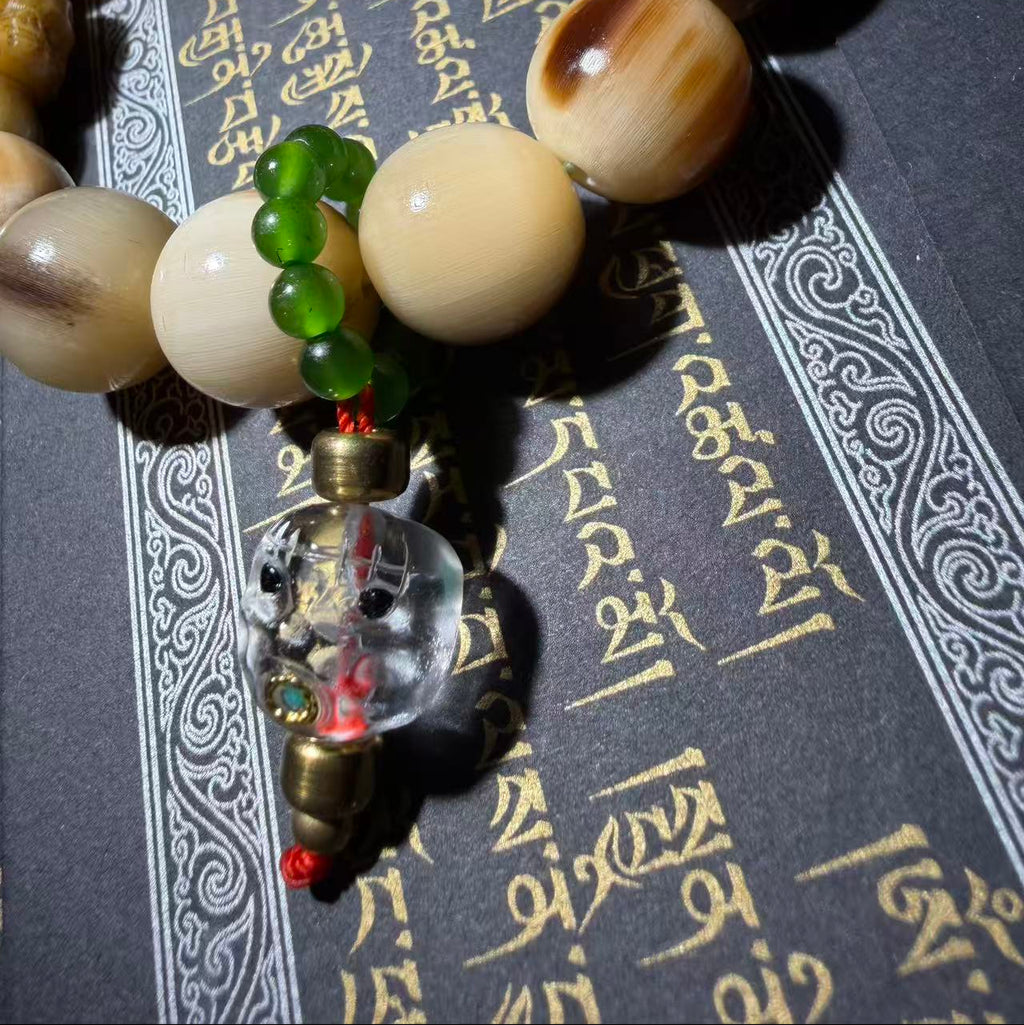 Tibetan Amulets – Hand-painted & Handcrafted. Dzi Bead Necklaces & Bracelets, Thangka, Sacred Symbols, Natural Gemstones. Lucky Charms, Blessed Items, Energy Purification, Vintage Collectibles.