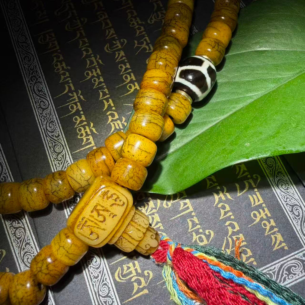 Tibetan Amulets – Hand-painted & Handcrafted. Dzi Bead Necklaces & Bracelets, Thangka, Sacred Symbols, Natural Gemstones. Lucky Charms, Blessed Items, Energy Purification, Vintage Collectibles.