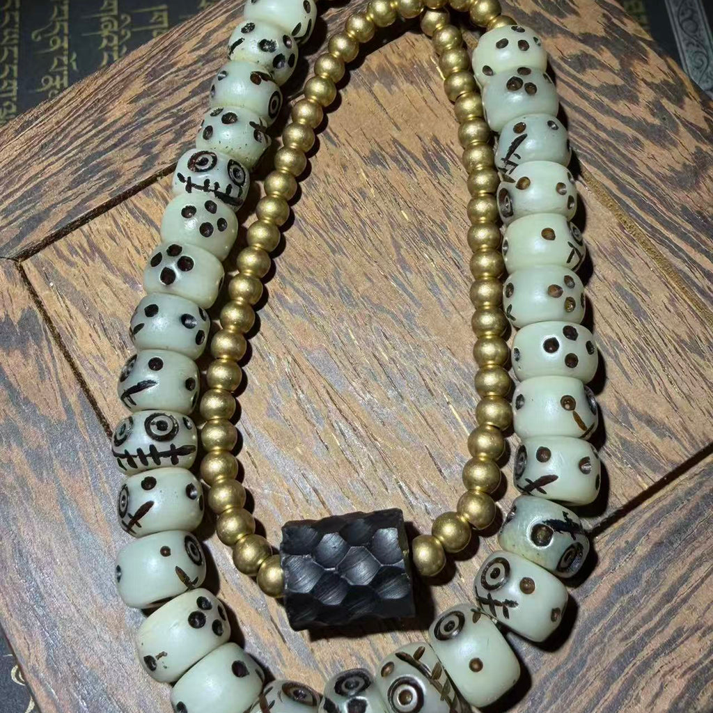 Tibetan Amulets – Hand-painted & Handcrafted. Dzi Bead Necklaces & Bracelets, Thangka, Sacred Symbols, Natural Gemstones. Lucky Charms, Blessed Items, Energy Purification, Vintage Collectibles.