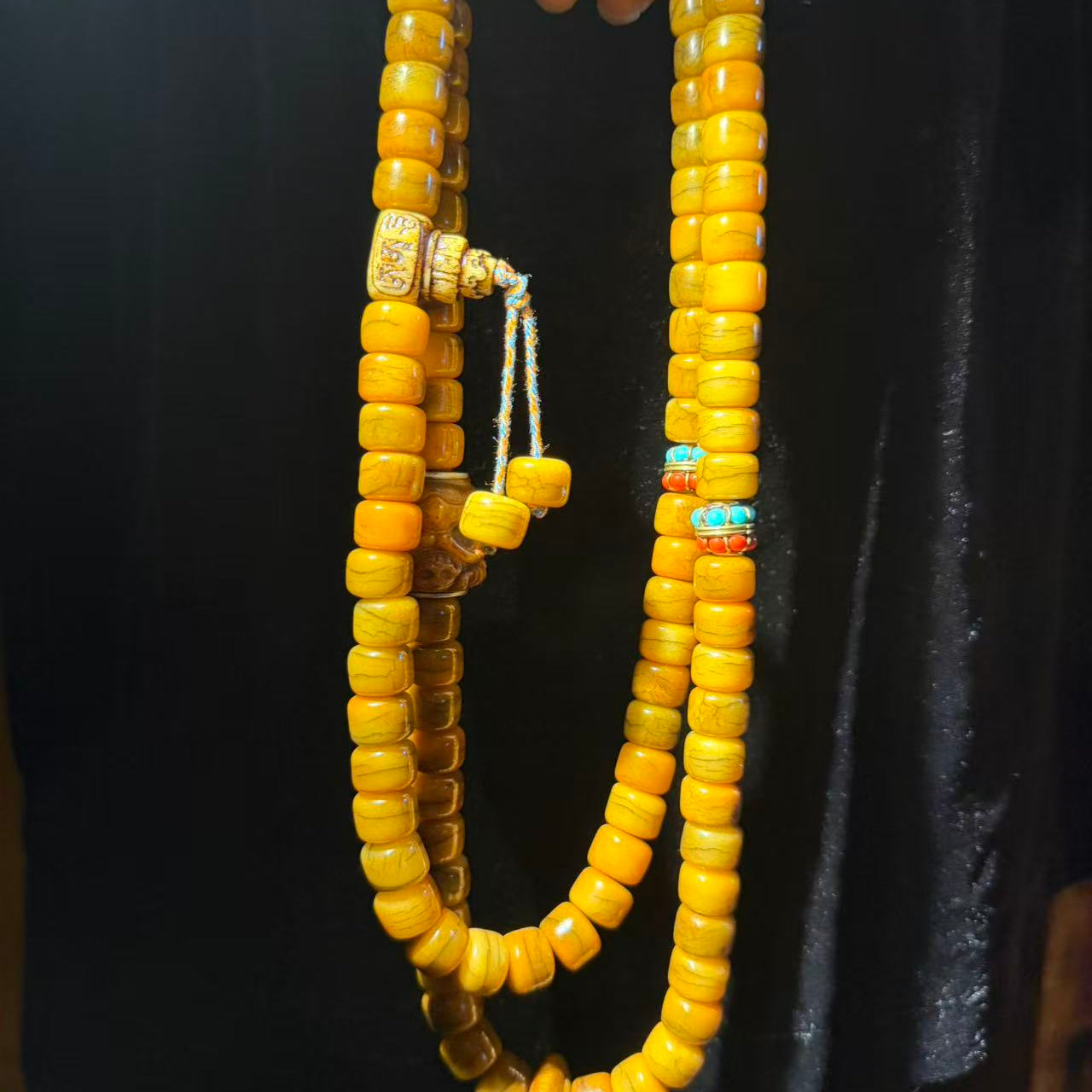 Tibetan Amulets – Hand-painted & Handcrafted. Dzi Bead Necklaces & Bracelets, Thangka, Sacred Symbols, Natural Gemstones. Lucky Charms, Blessed Items, Energy Purification, Vintage Collectibles.