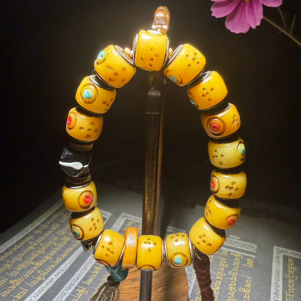 Tibetan Amulets – Hand-painted & Handcrafted. Dzi Bead Necklaces & Bracelets, Thangka, Sacred Symbols, Natural Gemstones. Lucky Charms, Blessed Items, Energy Purification, Vintage Collectibles.