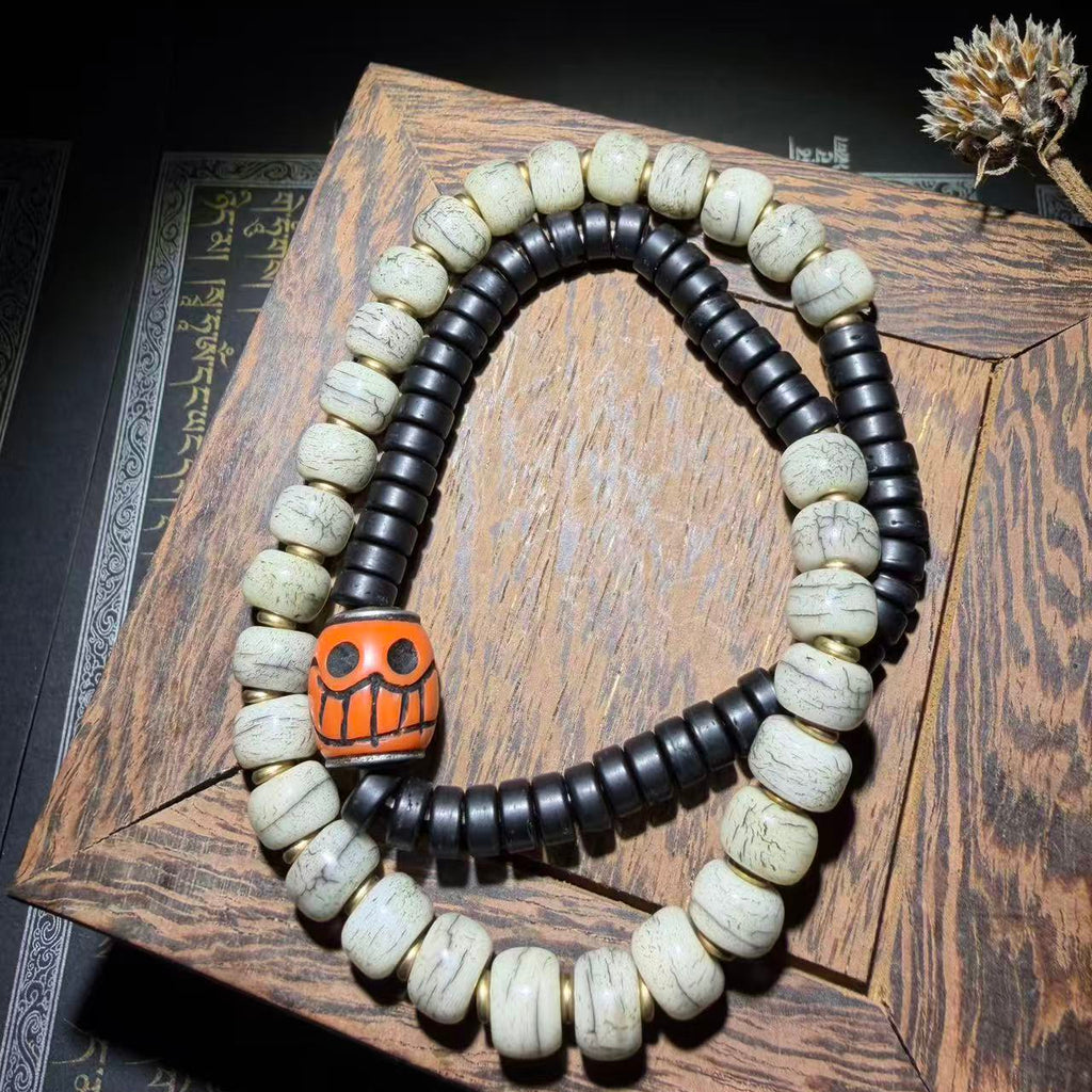 Tibetan Amulets – Hand-painted & Handcrafted. Dzi Bead Necklaces & Bracelets, Thangka, Sacred Symbols, Natural Gemstones. Lucky Charms, Blessed Items, Energy Purification, Vintage Collectibles.