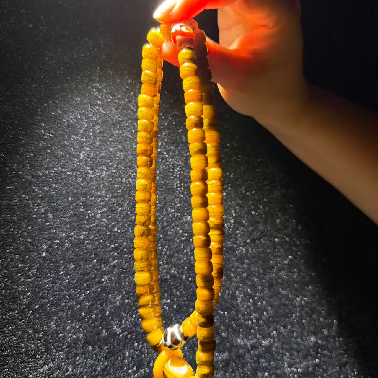 Tibetan Amulets – Hand-painted & Handcrafted. Dzi Bead Necklaces & Bracelets, Thangka, Sacred Symbols, Natural Gemstones. Lucky Charms, Blessed Items, Energy Purification, Vintage Collectibles.