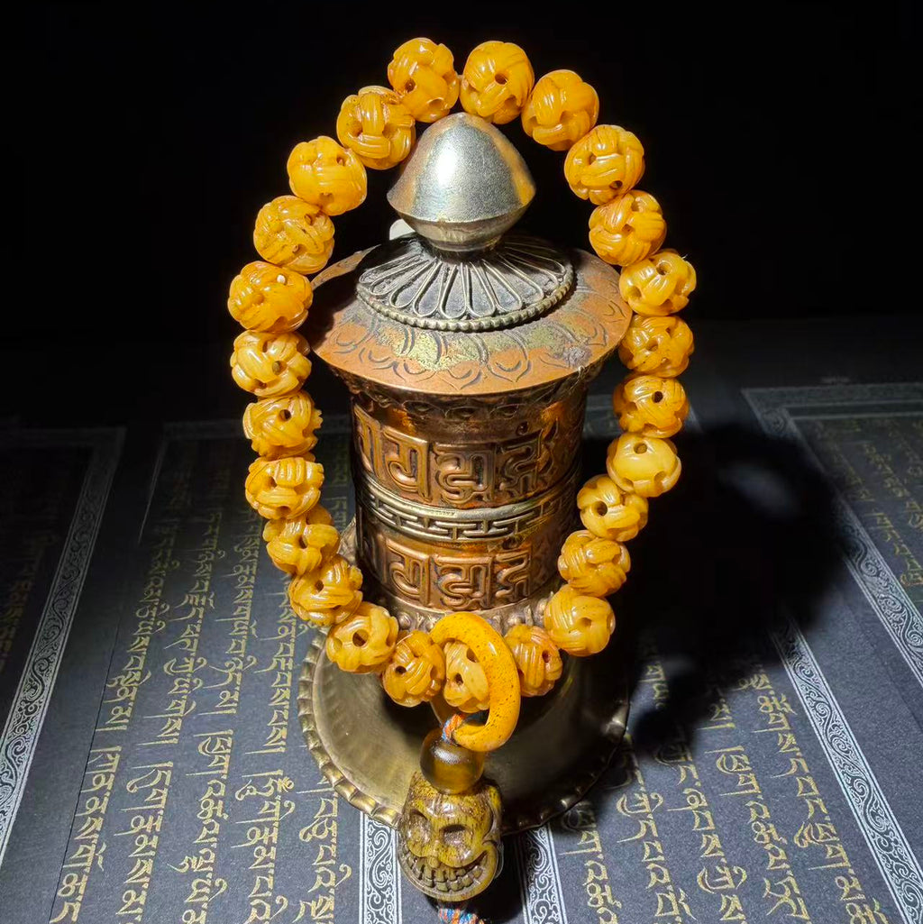 Tibetan Amulets – Hand-painted & Handcrafted. Dzi Bead Necklaces & Bracelets, Thangka, Sacred Symbols, Natural Gemstones. Lucky Charms, Blessed Items, Energy Purification, Vintage Collectibles.