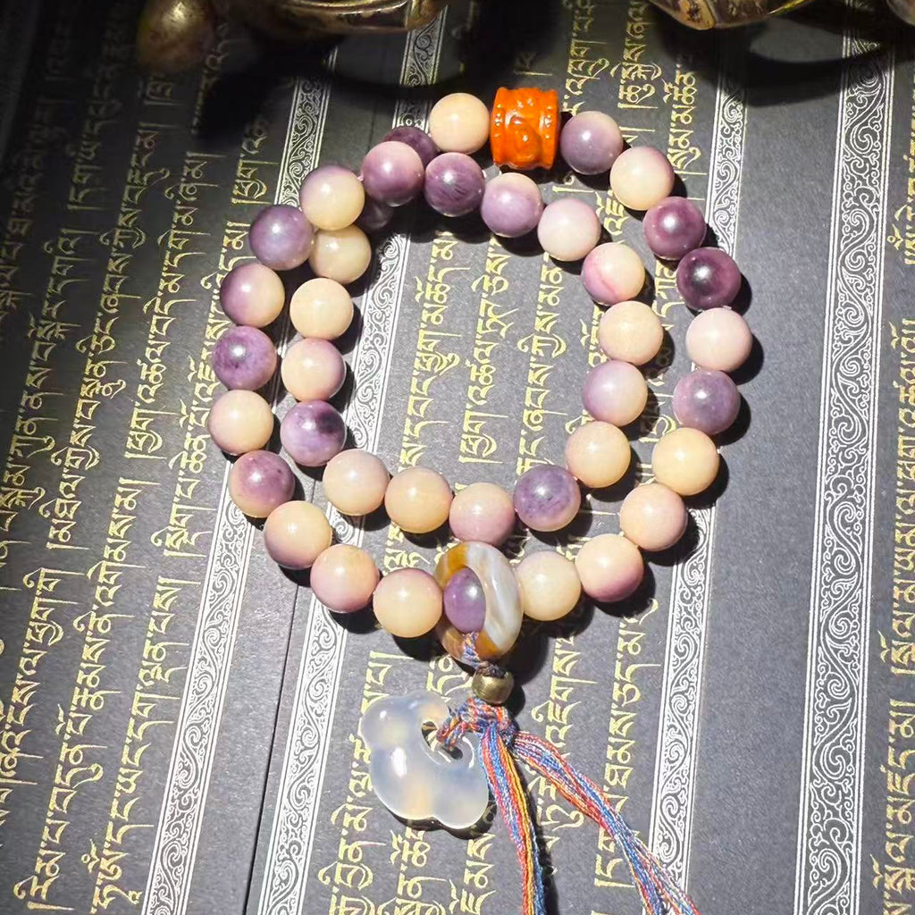 Tibetan Amulets – Hand-painted & Handcrafted. Dzi Bead Necklaces & Bracelets, Thangka, Sacred Symbols, Natural Gemstones. Lucky Charms, Blessed Items, Energy Purification, Vintage Collectibles.