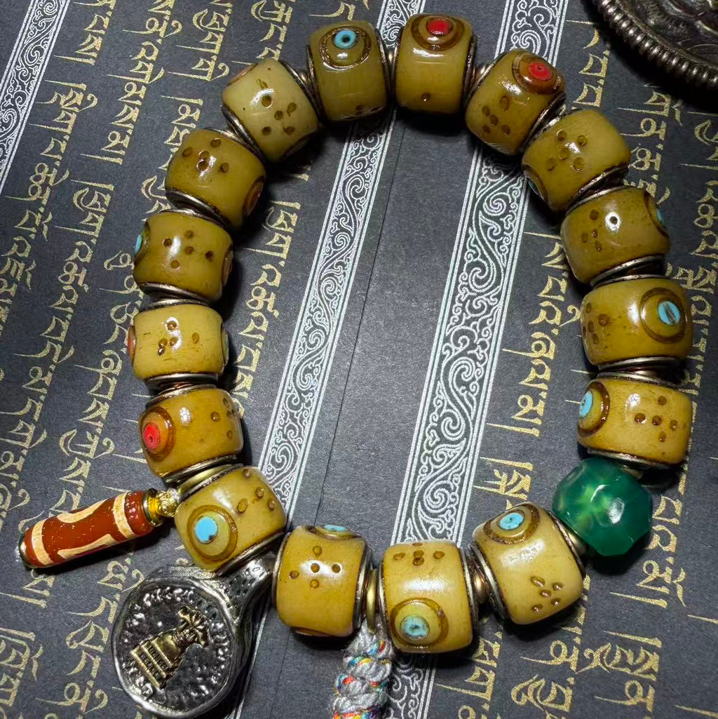 Tibetan Amulets – Hand-painted & Handcrafted. Dzi Bead Necklaces & Bracelets, Thangka, Sacred Symbols, Natural Gemstones. Lucky Charms, Blessed Items, Energy Purification, Vintage Collectibles.