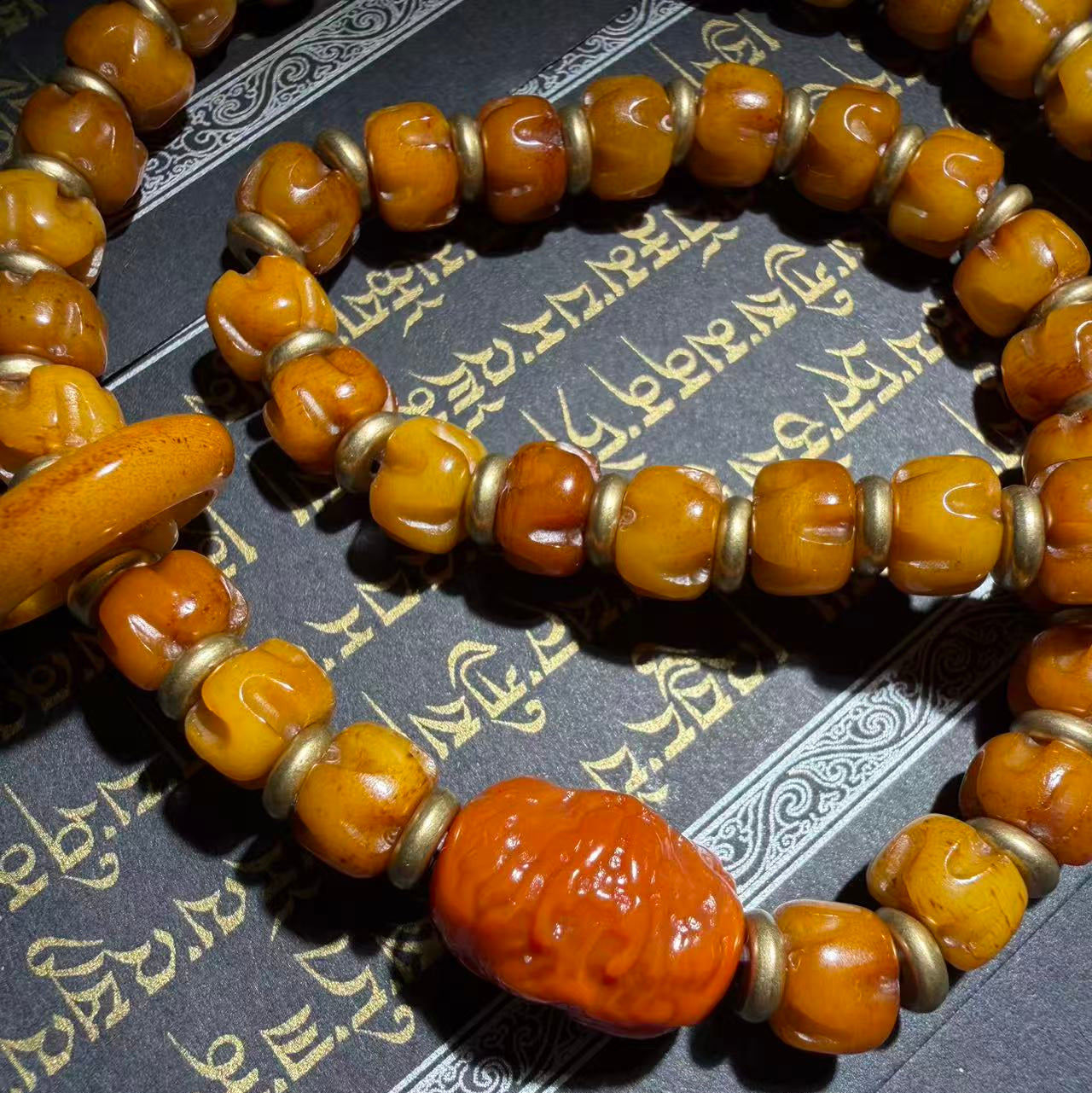 Tibetan Amulets – Hand-painted & Handcrafted. Dzi Bead Necklaces & Bracelets, Thangka, Sacred Symbols, Natural Gemstones. Lucky Charms, Blessed Items, Energy Purification, Vintage Collectibles.