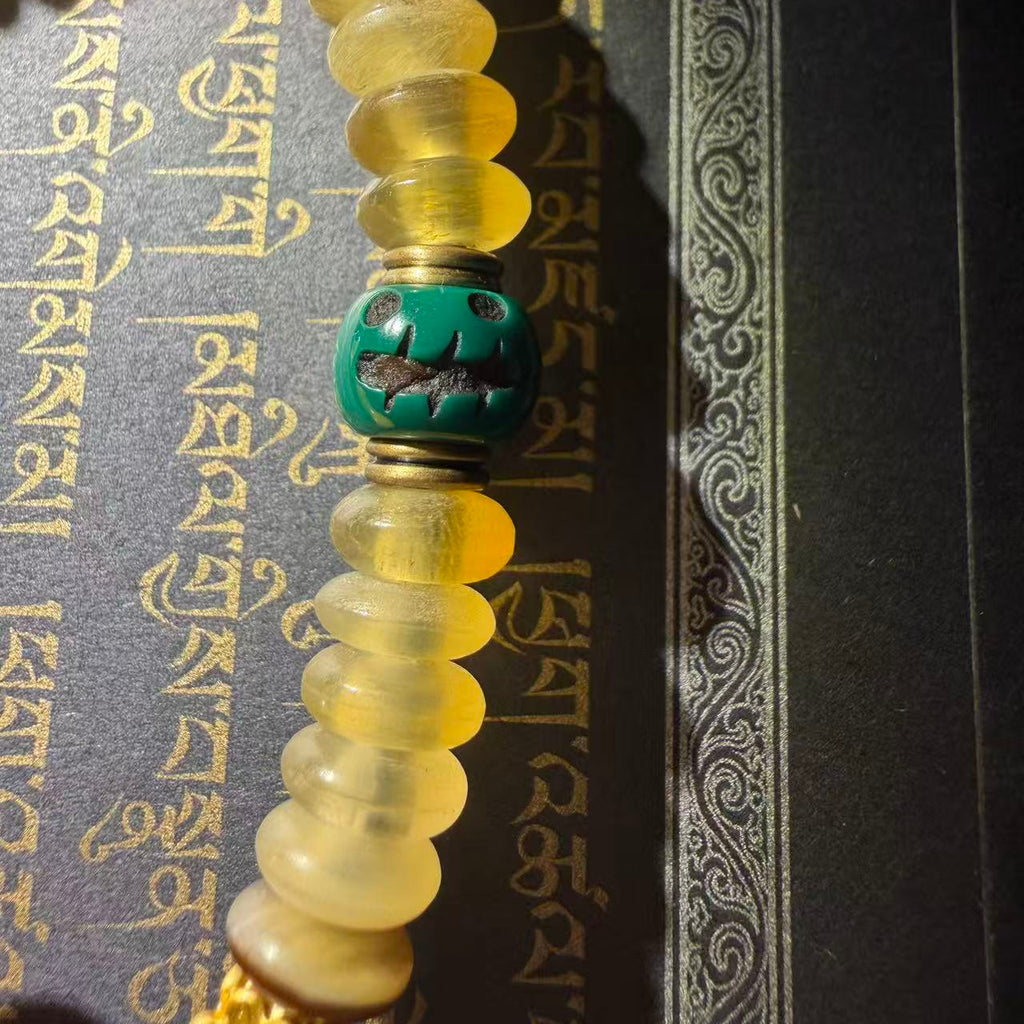 Tibetan Amulets – Hand-painted & Handcrafted. Dzi Bead Necklaces & Bracelets, Thangka, Sacred Symbols, Natural Gemstones. Lucky Charms, Blessed Items, Energy Purification, Vintage Collectibles.