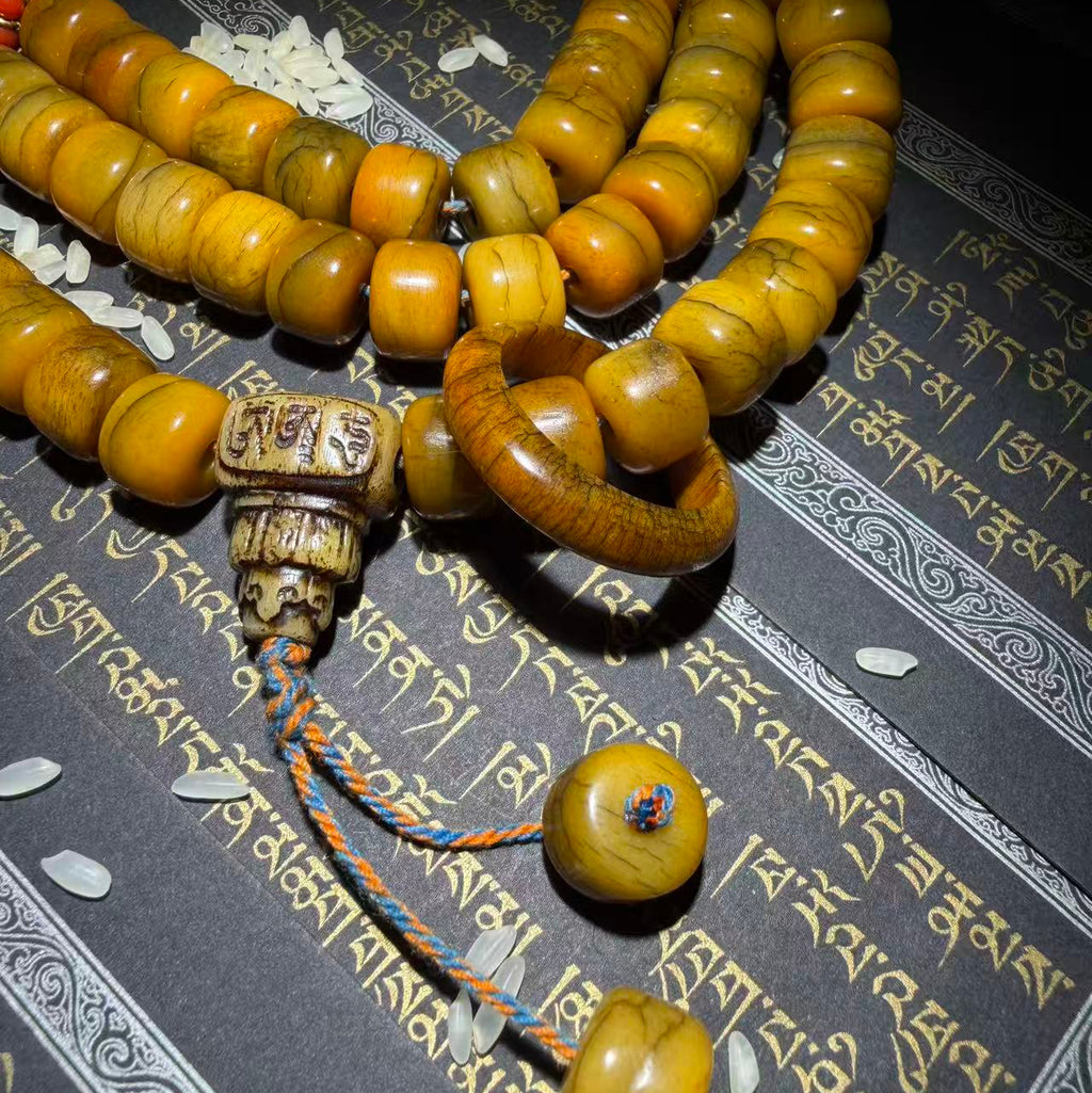 Tibetan Amulets – Hand-painted & Handcrafted. Dzi Bead Necklaces & Bracelets, Thangka, Sacred Symbols, Natural Gemstones. Lucky Charms, Blessed Items, Energy Purification, Vintage Collectibles.