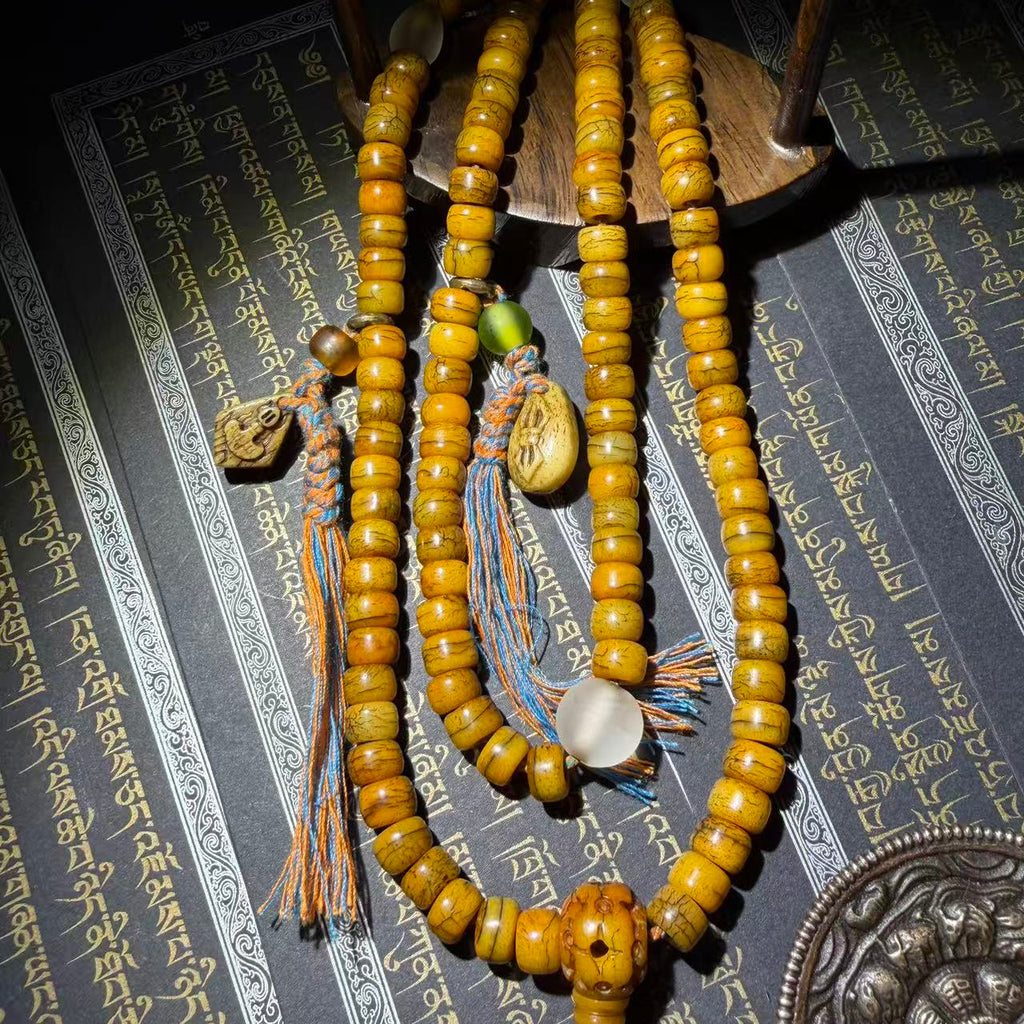 Tibetan Amulets – Hand-painted & Handcrafted. Dzi Bead Necklaces & Bracelets, Thangka, Sacred Symbols, Natural Gemstones. Lucky Charms, Blessed Items, Energy Purification, Vintage Collectibles.