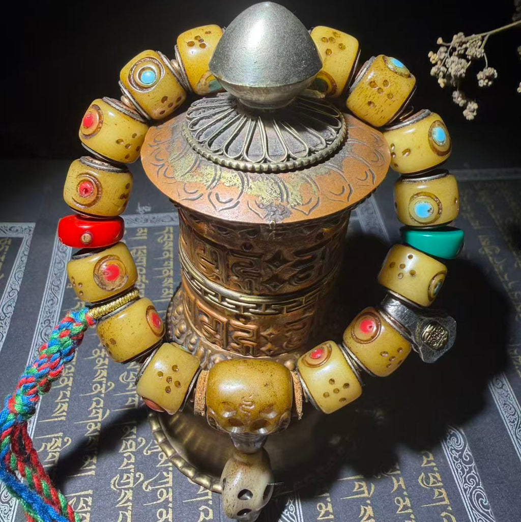 Tibetan Amulets – Hand-painted & Handcrafted. Dzi Bead Necklaces & Bracelets, Thangka, Sacred Symbols, Natural Gemstones. Lucky Charms, Blessed Items, Energy Purification, Vintage Collectibles.