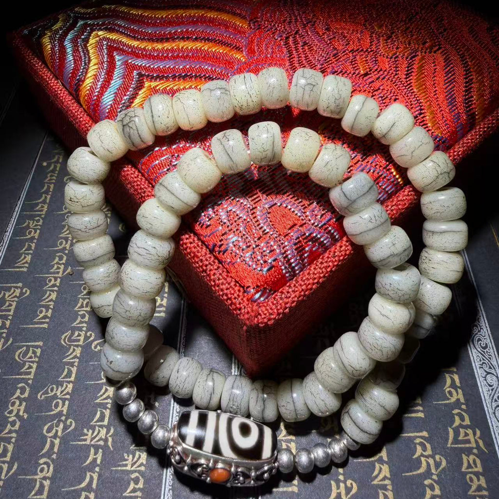 Tibetan Amulets – Hand-painted & Handcrafted. Dzi Bead Necklaces & Bracelets, Thangka, Sacred Symbols, Natural Gemstones. Lucky Charms, Blessed Items, Energy Purification, Vintage Collectibles.