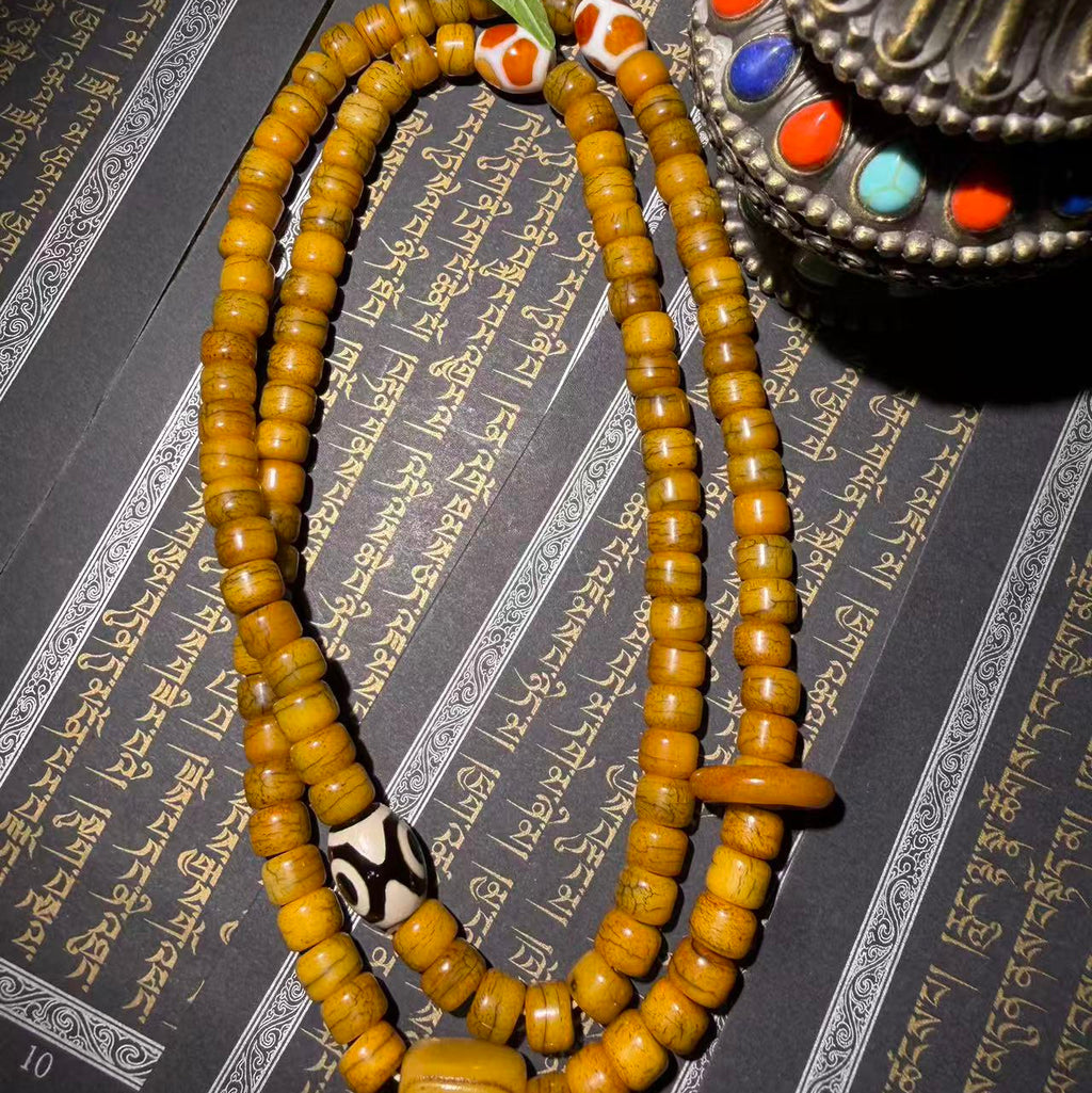 Tibetan Amulets – Hand-painted & Handcrafted. Dzi Bead Necklaces & Bracelets, Thangka, Sacred Symbols, Natural Gemstones. Lucky Charms, Blessed Items, Energy Purification, Vintage Collectibles.