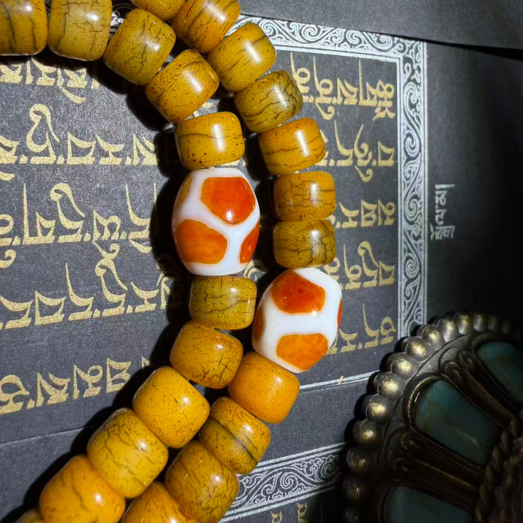 Tibetan Amulets – Hand-painted & Handcrafted. Dzi Bead Necklaces & Bracelets, Thangka, Sacred Symbols, Natural Gemstones. Lucky Charms, Blessed Items, Energy Purification, Vintage Collectibles.