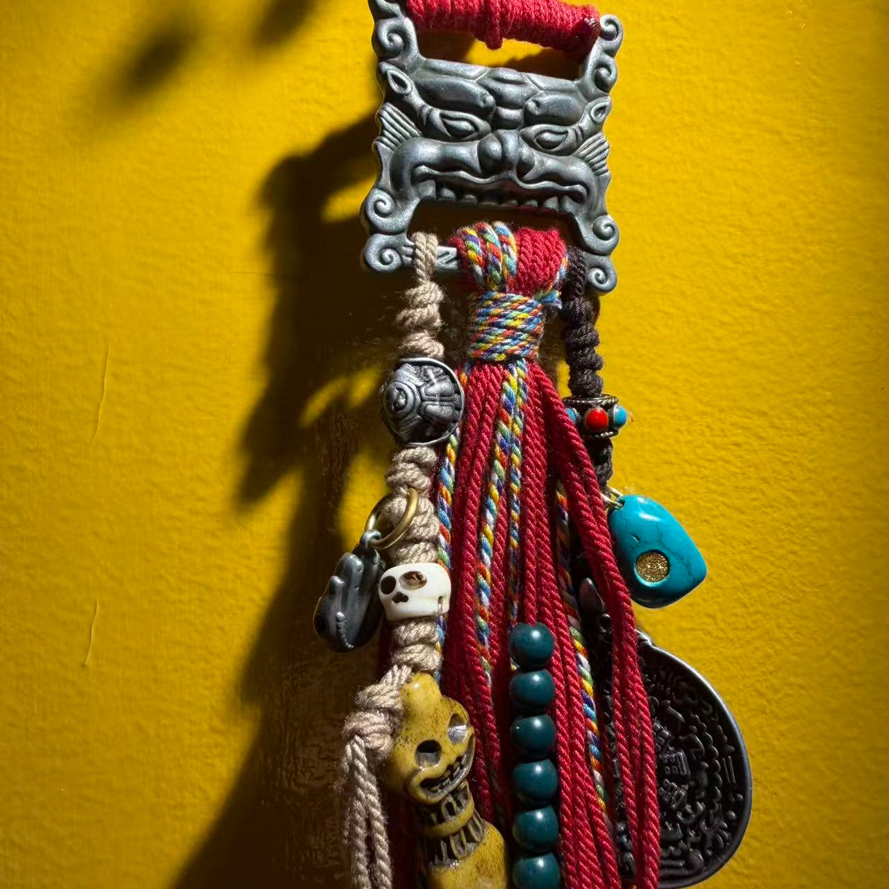 Tibetan Amulets – Hand-painted & Handcrafted. Dzi Bead Necklaces & Bracelets, Thangka, Sacred Symbols, Natural Gemstones. Lucky Charms, Blessed Items, Energy Purification, Vintage Collectibles.