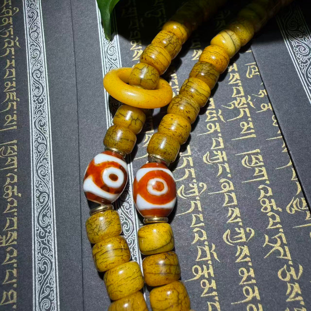 Tibetan Amulets – Hand-painted & Handcrafted. Dzi Bead Necklaces & Bracelets, Thangka, Sacred Symbols, Natural Gemstones. Lucky Charms, Blessed Items, Energy Purification, Vintage Collectibles.