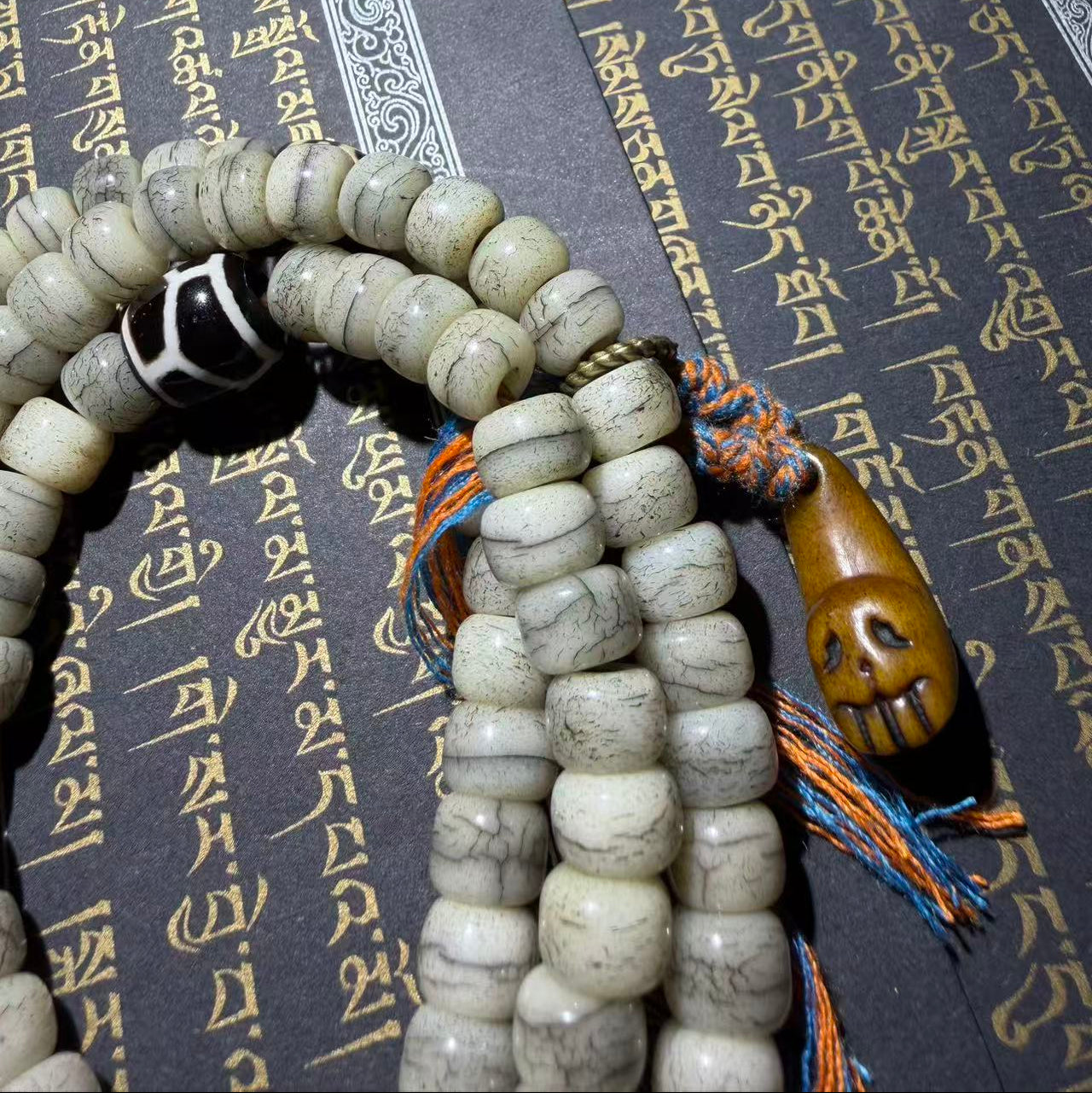 Tibetan Amulets – Hand-painted & Handcrafted. Dzi Bead Necklaces & Bracelets, Thangka, Sacred Symbols, Natural Gemstones. Lucky Charms, Blessed Items, Energy Purification, Vintage Collectibles.